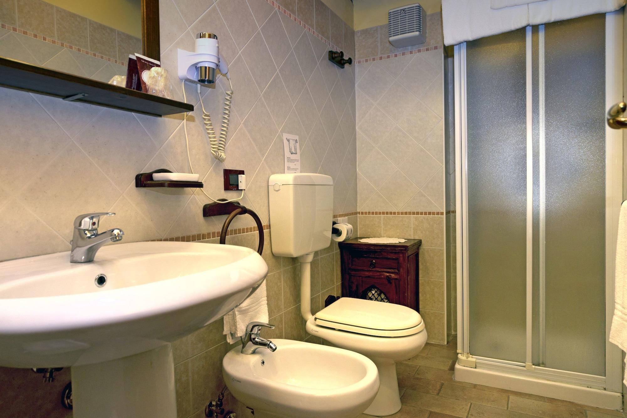 Hotel Antico Casale Vigarano Mainarda Екстер'єр фото